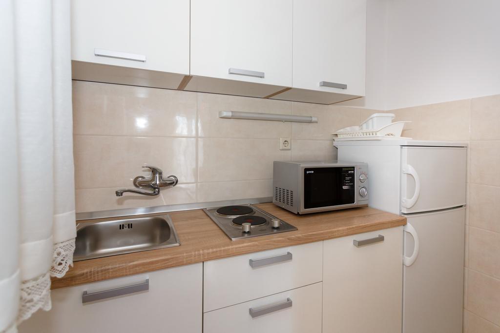 Apartment Hudan Malinska Esterno foto